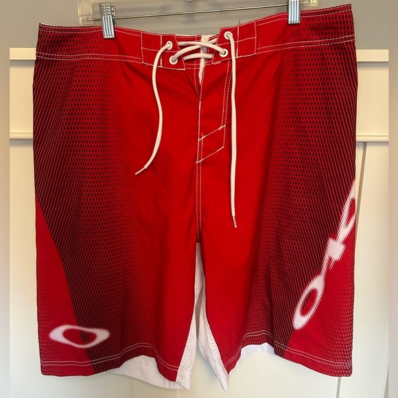 Oakley logo gradient swim shorts - Picture 1 of 8